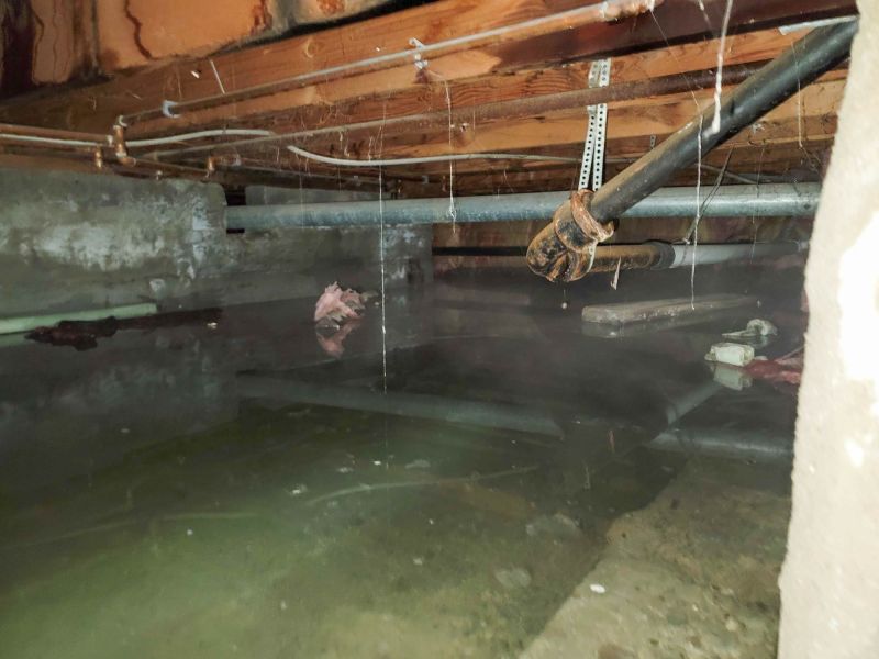 Crawlspace Water Removal in Santa Rosa, CA